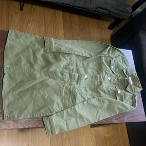 Its too small was a gift just worn one time.